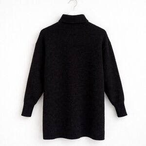 Aritzia Babaton Black Turtleneck Sweater - XS